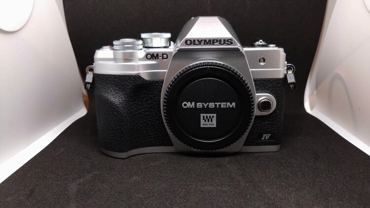 OM-D E-M10 Mark IV EZダブルズームキット シルバー（カメラ）の商品画像 - 査定依頼日：2026年7月2日 - 最高査定価格：54,100円