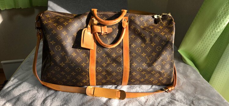 ヴィトンモノグラムキーポルバンドリエール55（ブランドバッグ）の商品画像 - 査定依頼日：2026年1月18日 - 最高査定価格：90,000円