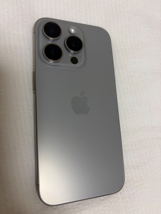 iPhone iPhone 15 Pro 256GB SIMフリー（スマホ）の商品画像 - 査定依頼日：2026年9月22日 - 最高査定価格：92,000円