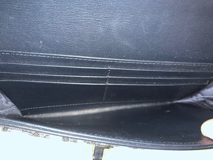 ディオール  （ブランドバッグ）の商品画像 - 査定依頼日：2025年5月11日 - 最高査定価格：135,000円