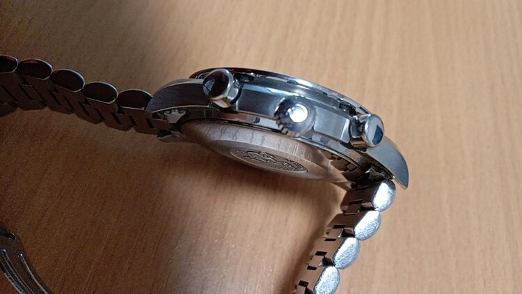 オメガ スピードマスター 3510.50.00（高級時計）の商品画像 - 査定依頼日：2026年3月16日 - 最高査定価格：400,000円