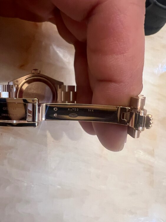 279135RBR（高級時計）の商品画像 - 査定依頼日：2025年3月31日 - 最高査定価格：3,500,000円