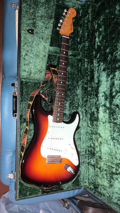 フェンダー（ピアノ・楽器・PA機材）の商品画像 - 査定依頼日：2026年1月25日 - 最高査定価格：210,000円