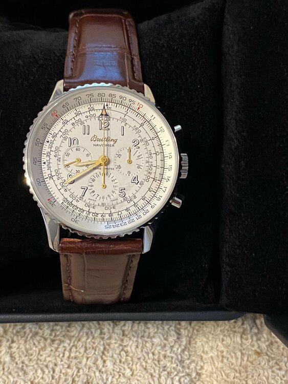 ブライトリング ナビタイマー （高級時計）の商品画像 - 査定依頼日：2025年12月24日 - 最高査定価格：450,000円