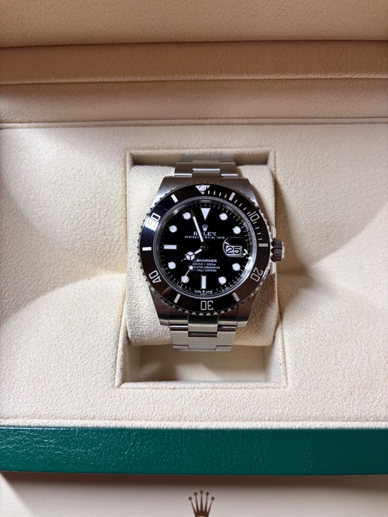 ロレックス サブマリーナー （高級時計）の商品画像 - 査定依頼日：2025年11月26日 - 最高査定価格：2,200,000円
