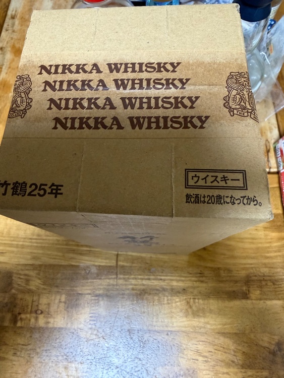 竹鶴25年（お酒）の商品画像 - 査定依頼日：2026年3月3日 - 最高査定価格：175,000円
