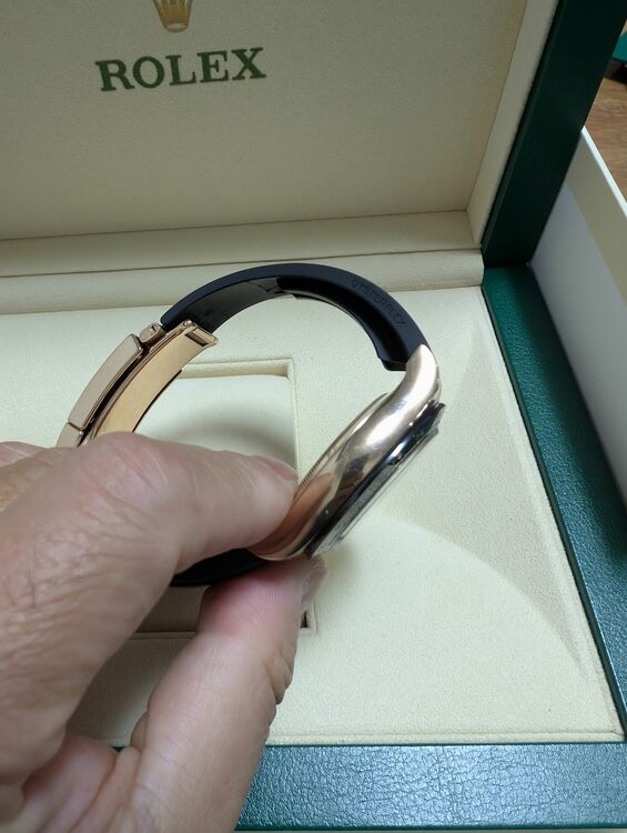 チョコレート（高級時計）の商品画像 - 査定依頼日：2025年10月29日 - 最高査定価格：6,000,000円