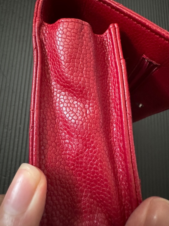 CHANEL マトラッセ　レッド　型番不明（ブランドバッグ）の商品画像 - 査定依頼日：2025年9月22日 - 最高査定価格：285,000円