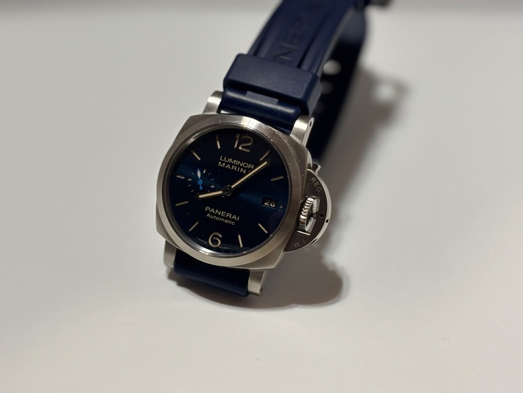 パネライ ルミノール PAM0102（高級時計）の商品画像 - 査定依頼日：2025年6月13日 - 最高査定価格：740,000円