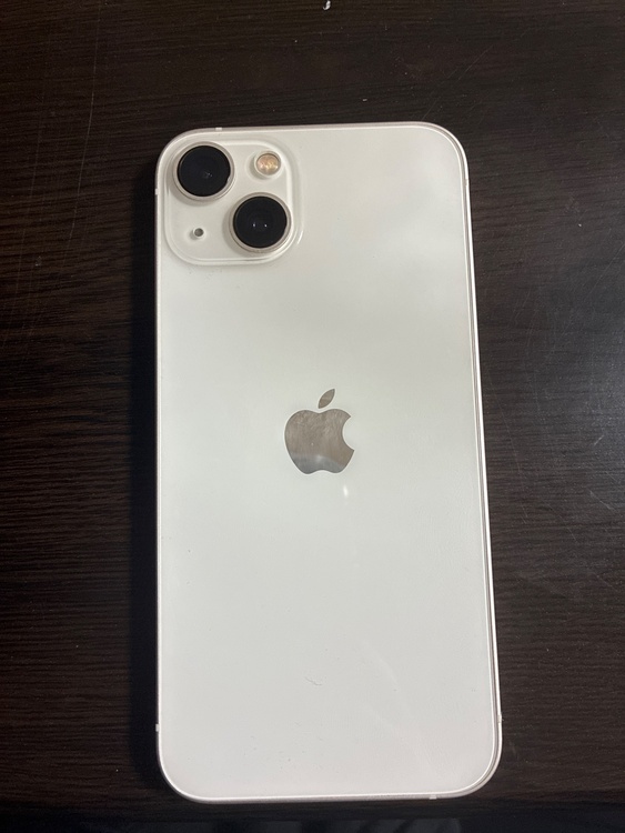 iPhone 13 128GB Softbank（スマホ）の商品画像 - 査定依頼日：2026年4月29日 - 最高査定価格：28,000円