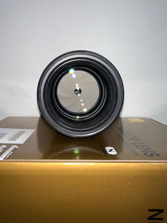 105mm f1.4（カメラ）の商品画像 - 査定依頼日：2026年7月2日 - 最高査定価格：106,100円