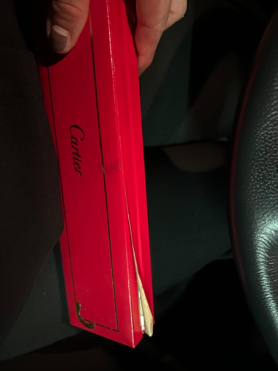 カルティエ タンク LM手巻き式文字盤黒（高級時計）の商品画像 - 査定依頼日：2025年9月27日 - 最高査定価格：400,000円