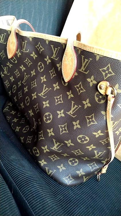 ネヴァーフルMM（ブランドバッグ）の商品画像 - 査定依頼日：2021年5月28日 - 最高査定価格：115,000円