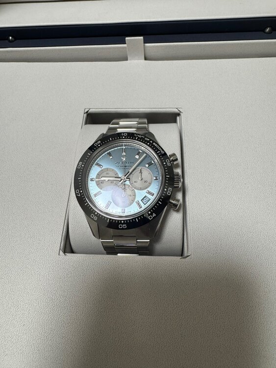 クロノマスタースポーツ（高級時計）の商品画像 - 査定依頼日：2025年4月5日 - 最高査定価格：1,000,000円