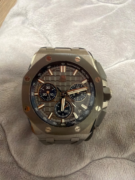 オーデマピゲ ロイヤルオークオフショア （高級時計）の商品画像 - 査定依頼日：2026年1月6日 - 最高査定価格：5,500,000円