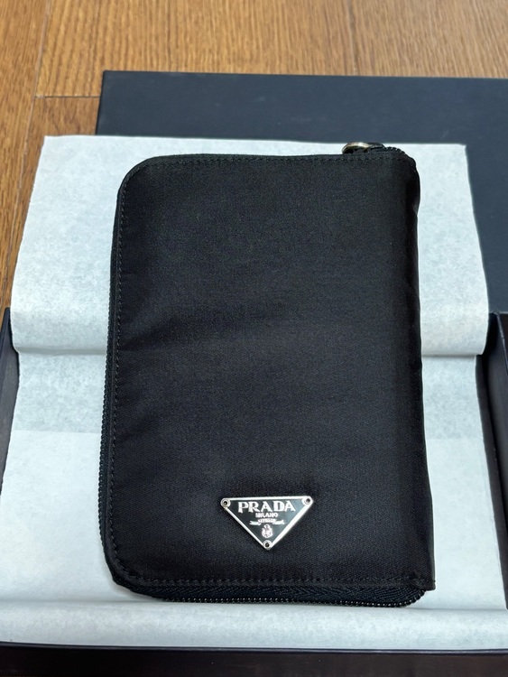 6穴システム手帳（ブランド財布・小物）の商品画像 - 査定依頼日：2025年11月24日 - 最高査定価格：10,000円