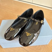 prada バレリーナ（古着・ファッション）の商品画像 - 査定依頼日：2026年8月20日 - 最高査定価格：8,000円