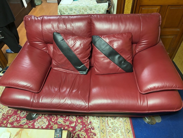 ソファ（家具・寝具）の商品画像 - 査定依頼日：2025年10月30日 - 最高査定価格：3,000円