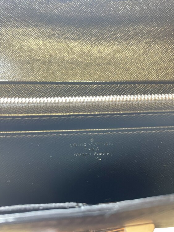 ポルトフォイユ・ツイスト・エピ（ブランド財布・小物）の商品画像 - 査定依頼日：2025年4月21日 - 最高査定価格：25,000円