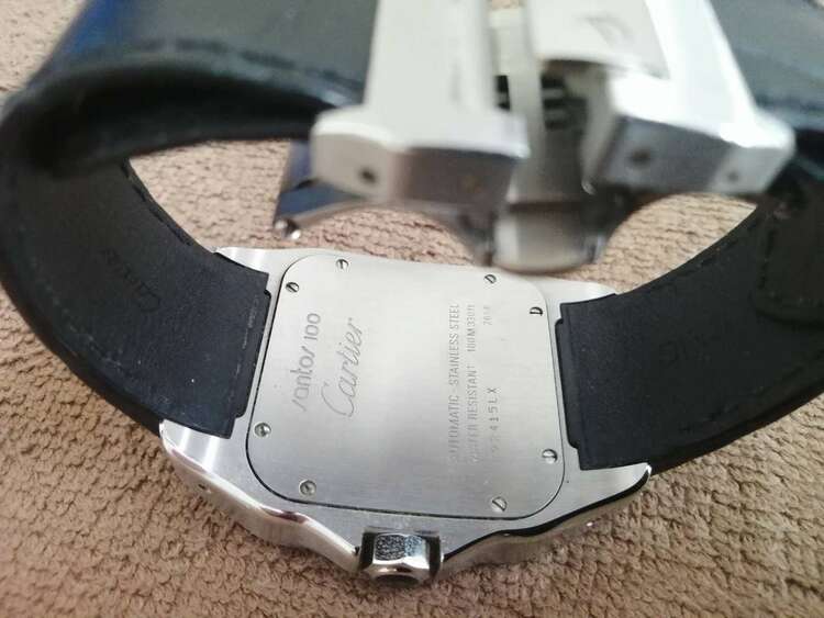 カルティエ サントス w20073x8　ML（高級時計）の商品画像 - 査定依頼日：2025年4月1日 - 最高査定価格：570,000円