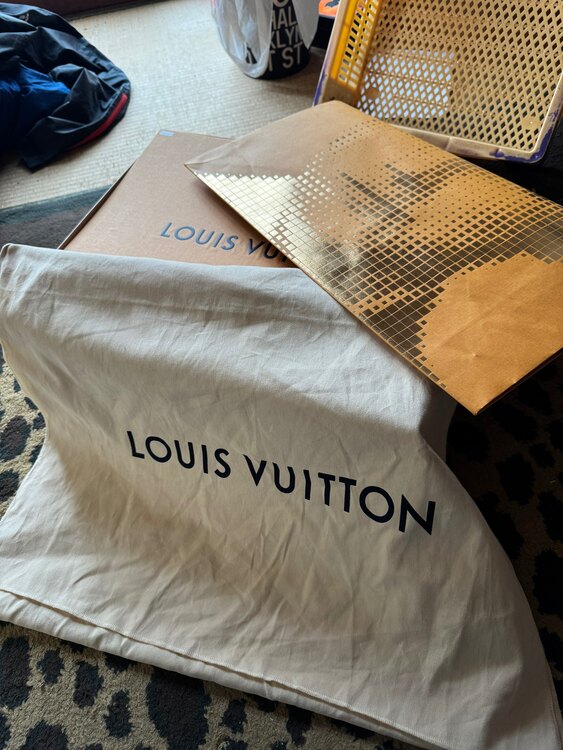 ルイヴィトン ネヴァーフル （ブランドバッグ）の商品画像 - 査定依頼日：2025年4月18日 - 最高査定価格：255,000円