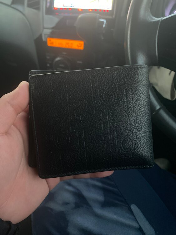 ディオール  （ブランドバッグ）の商品画像 - 査定依頼日：2025年2月18日 - 最高査定価格：40,000円