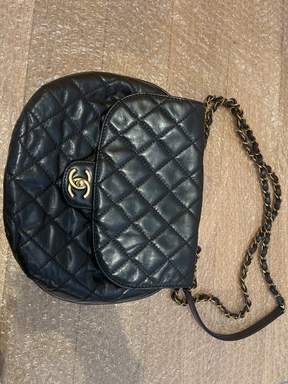 ショルダーバッグ（ブランドバッグ）の商品画像 - 査定依頼日：2025年11月18日 - 最高査定価格：180,000円