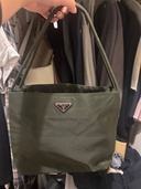 プラダ（ブランドバッグ）の商品画像 - 査定依頼日：2026年7月24日 - 最高査定価格：25,000円