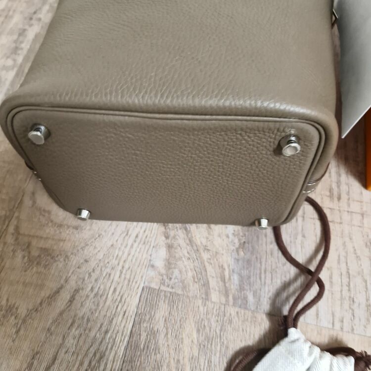 エルメス ピコタン （ブランドバッグ）の商品画像 - 査定依頼日：2025年11月25日 - 最高査定価格：500,000円