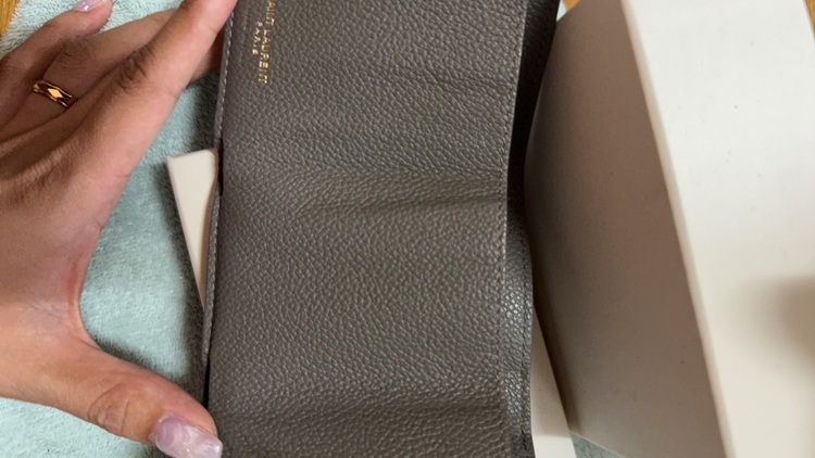 イブサンローラン  （ブランドバッグ）の商品画像 - 査定依頼日：2025年9月16日 - 最高査定価格：40,000円