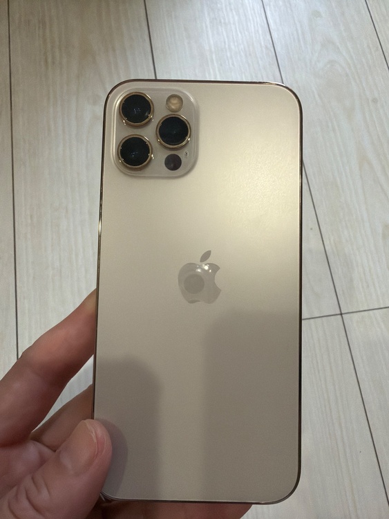 iPhone iPhone 12 Pro 128GB SIMフリー（スマホ）の商品画像 - 査定依頼日：2026年7月20日 - 最高査定価格：22,000円