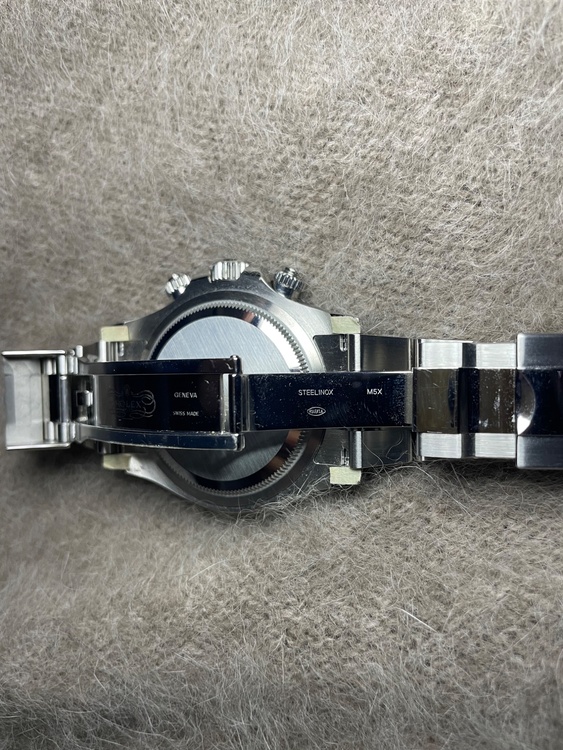 ROLEX ロレックス コスモグラフ デイトナ パンダ（箱、保証書なし）（高級時計）の商品画像 - 査定依頼日：2025年12月14日 - 最高査定価格：5,000,000円