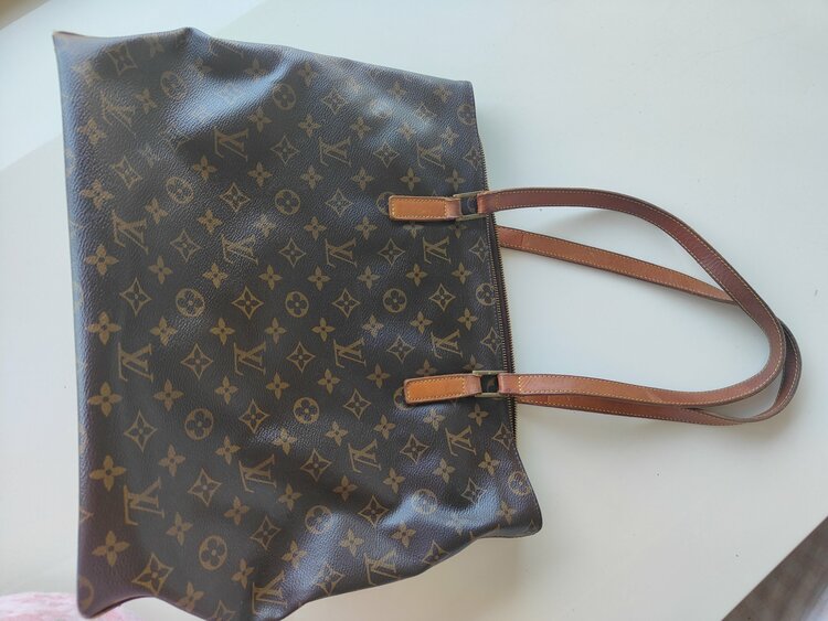 ルイヴィトン モノグラム （ブランドバッグ）の商品画像 - 査定依頼日：2026年3月29日 - 最高査定価格：90,000円