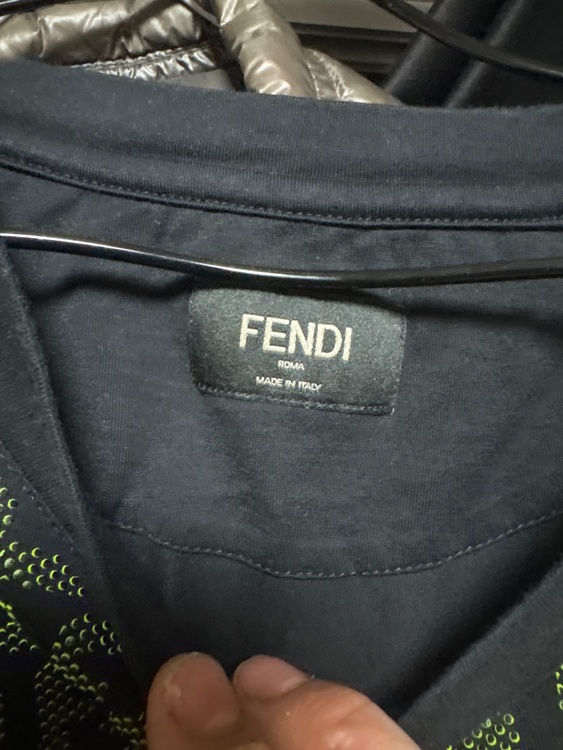 Fendi（古着・ファッション）の商品画像 - 査定依頼日：2026年5月11日 - 最高査定価格：100,000円