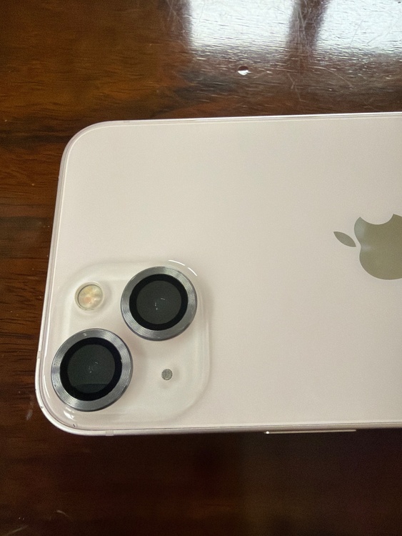 iPhone iPhone 13 128GB Softbank（スマホ）の商品画像 - 査定依頼日：2026年9月14日 - 最高査定価格：22,000円