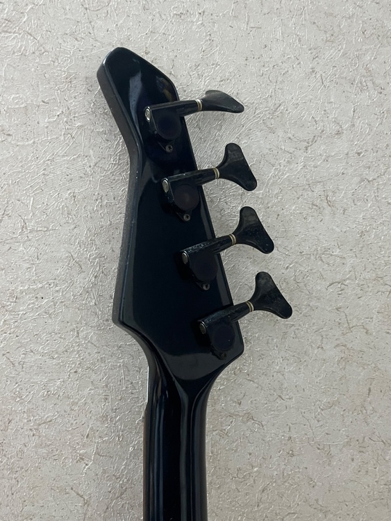 FERNANDES（ピアノ・楽器・PA機材）の商品画像 - 査定依頼日：2026年3月16日 - 最高査定価格：100,000円