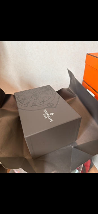 パテックフィリップ トゥエンティーフォー （高級時計）の商品画像 - 査定依頼日：2025年5月12日 - 最高査定価格：3,000,000円