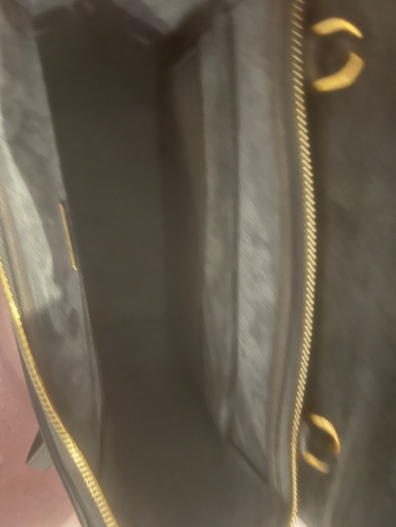 セリーヌマイクロベルトバック（ブランドバッグ）の商品画像 - 査定依頼日：2025年9月30日 - 最高査定価格：150,000円