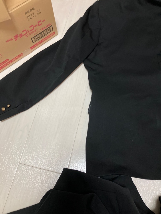中学校の制服（古着・ファッション）の商品画像 - 査定依頼日：2026年7月23日 - 最高査定価格：100,000円
