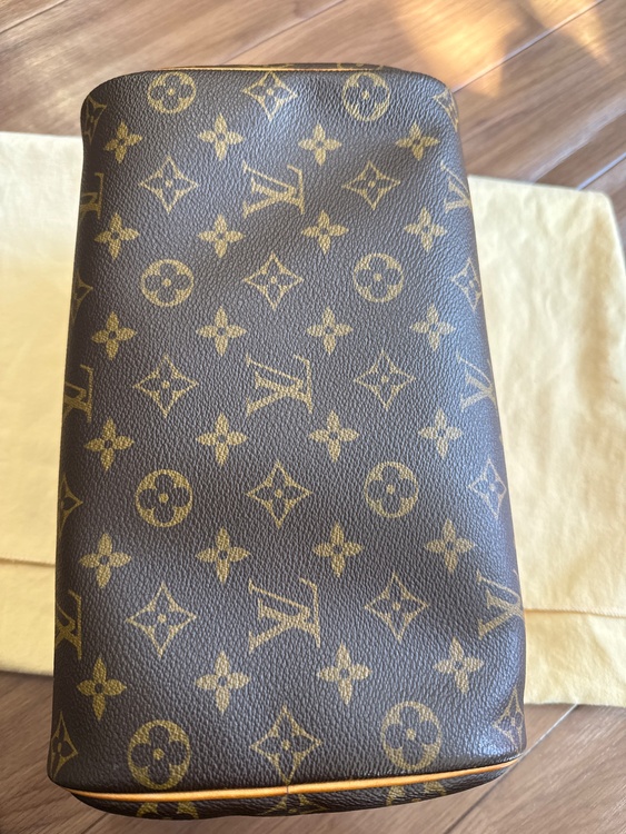 ルイヴィトン モノグラム （ブランドバッグ）の商品画像 - 査定依頼日：2026年2月22日 - 最高査定価格：58,000円