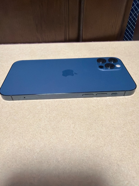 iPhone iPhone 12 Pro 256GB SIMフリー（スマホ）の商品画像 - 査定依頼日：2026年9月10日 - 最高査定価格：37,500円
