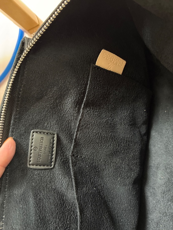 分からない（ブランドバッグ）の商品画像 - 査定依頼日：2026年10月29日 - 最高査定価格：250,000円