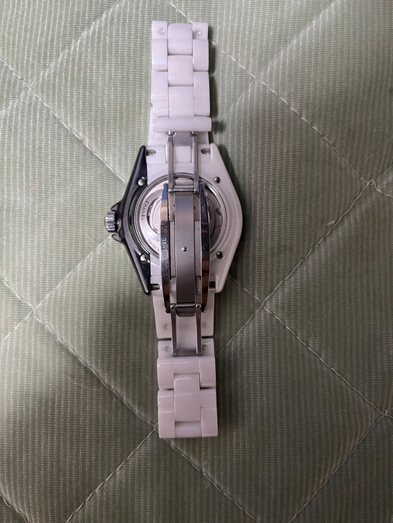 シャネル J12 ぱら（高級時計）の商品画像 - 査定依頼日：2025年9月20日 - 最高査定価格：600,000円