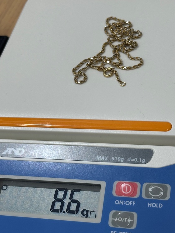 スクリューネックレス（金・貴金属）の商品画像 - 査定依頼日：2026年8月15日 - 最高査定価格：100,000円