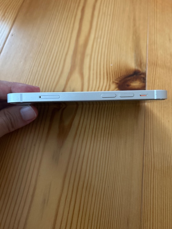 iphone12mini 64GB（スマホ）の商品画像 - 査定依頼日：2025年10月4日 - 最高査定価格：22,000円