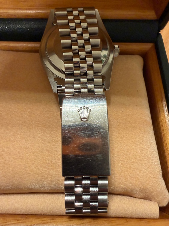 ロレックス デイトジャスト 1622（高級時計）の商品画像 - 査定依頼日：2026年3月7日 - 最高査定価格：880,000円