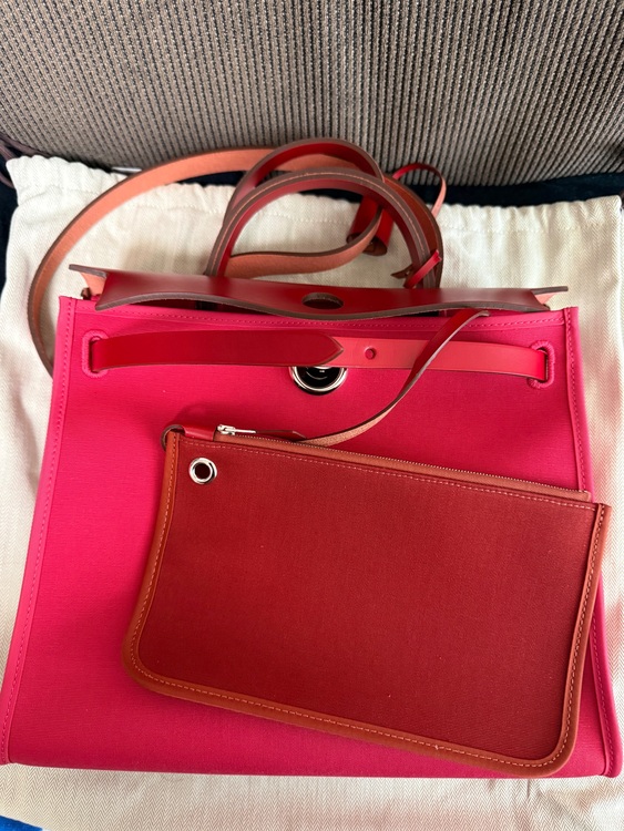 エルメス エールバッグ （ブランドバッグ）の商品画像 - 査定依頼日：2025年10月31日 - 最高査定価格：310,000円
