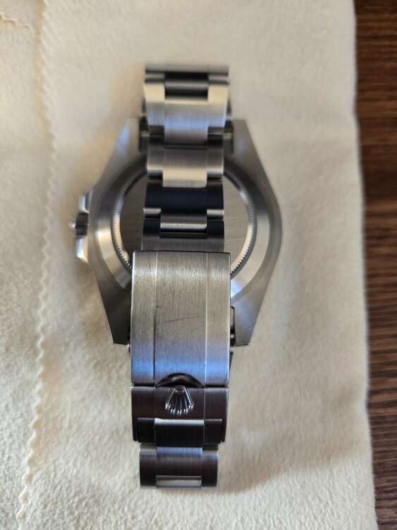 ロレックス エクスプローラー （高級時計）の商品画像 - 査定依頼日：2025年1月18日 - 最高査定価格：1,280,000円