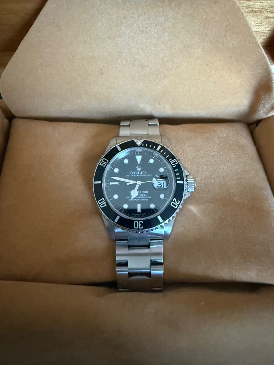 ロレックス サブマリーナー 1661（高級時計）の商品画像 - 査定依頼日：2026年1月5日 - 最高査定価格：1,330,000円