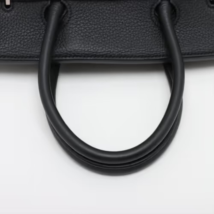 バーキン35 （ブランドバッグ）の商品画像 - 査定依頼日：2025年10月26日 - 最高査定価格：1,500,000円